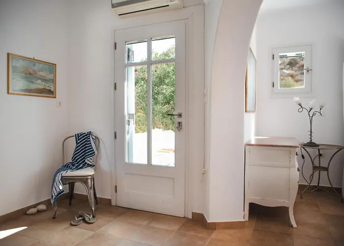 Clare De Lune Villa Mikri Vigla